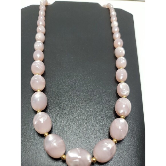 MONET Necklace Lucite Bead Graduated Pink Swirl Gold Tone Signed 24” Vintage - Picture 6 of 7